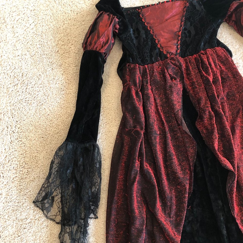 Disguise Princess Vampira Deluxe Costume Halloween Girls Black Red Velvety Dress - Picture 7 of 10